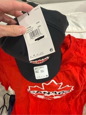 Canada Soccer Nike Black Cap, L t-shirt & bag. All brand new